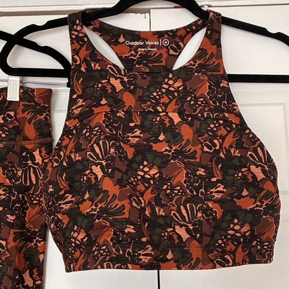 Outdoor Voices Athletic Two-Piece Set in Rust Floral Print - Picture 3 of 14